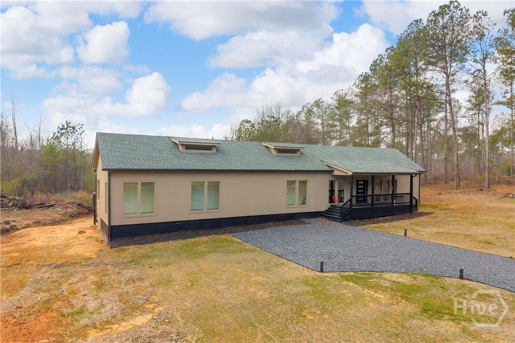 Photo of 2661 Brickyard Road NW, Dewy Rose, GA 30634 (MLS # CL351430)