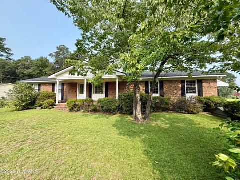 Photo of 1104 Johnson Drive, Williamston, NC 27892 (MLS # 100590804)