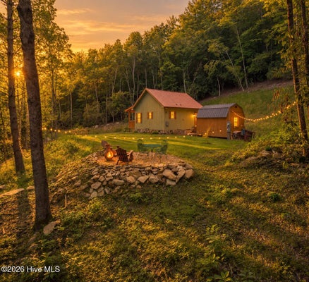 908 ANTHONY BRANCH RD, ROBBINSVILLE, NC 28771 - Image c50d7683f4d0cd4ffdbd26b5f904e1a2/3120132402
