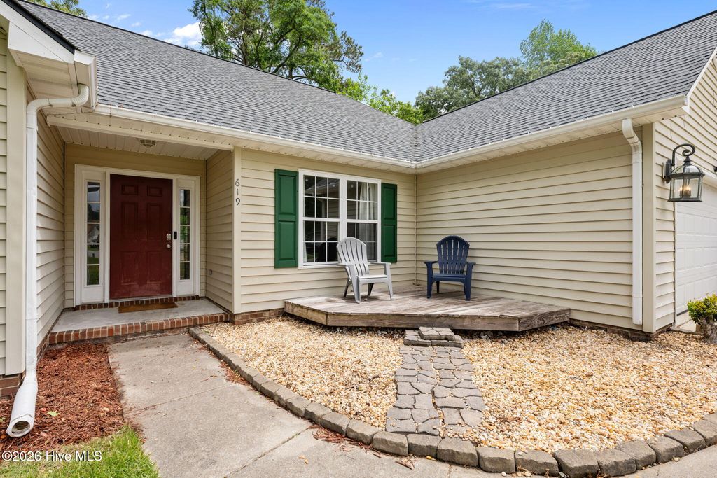 Photo of 619 Fox Ridge Court, Havelock, NC 28532 (MLS # 100575453)