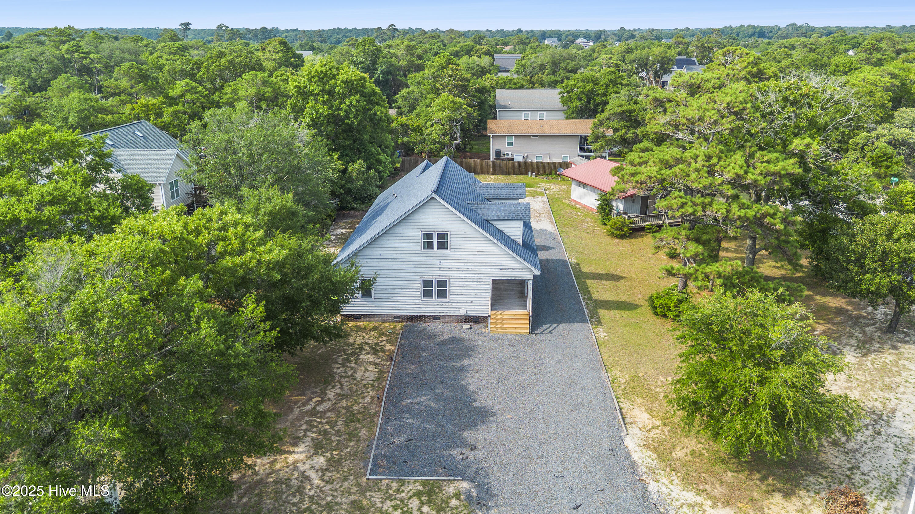 2106 E Oak Island Drive