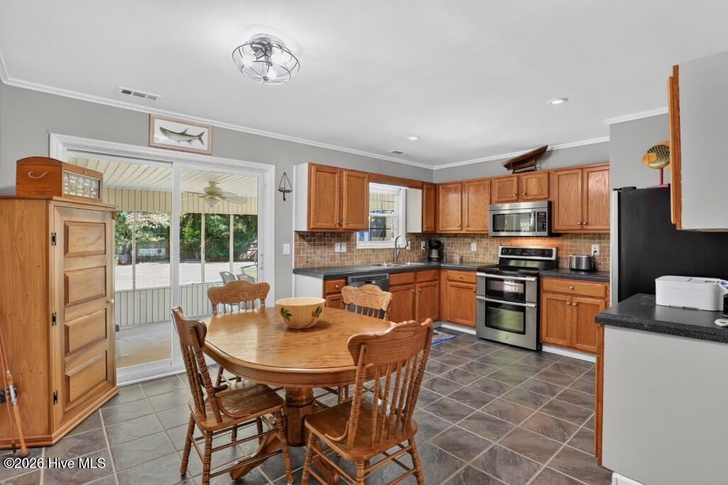 231 Devonshire Drive