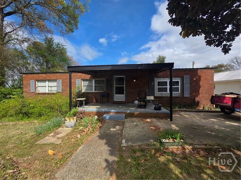 Homes For Sale - 330 Augusta Avenue<br/> Athens, GA 30601