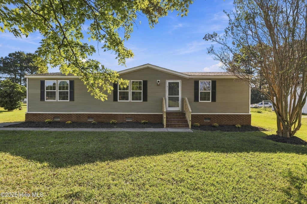 Photo of 104 Tiff Lane, Elizabeth City, NC 27909 (MLS # 100609331)