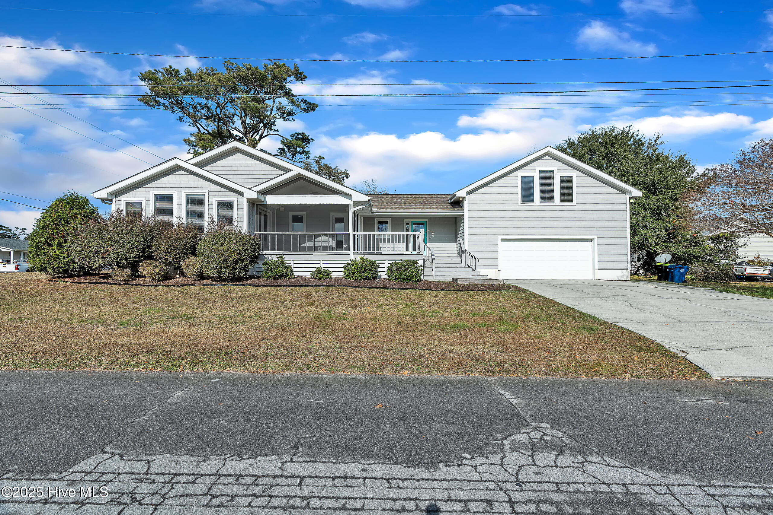 213 Mansfield Parkway