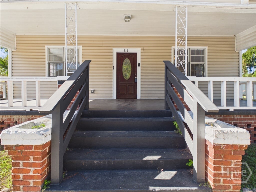 Photo of 211 W 59th Street, Savannah, GA 31405 (MLS # SA365085)