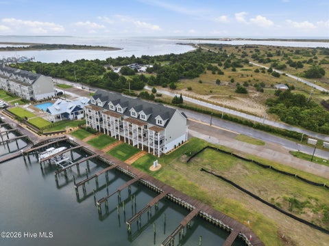 Townhouse For Sale - 200 Olde Towne Yacht Club Drive #53<br/> Beaufort, NC 28516