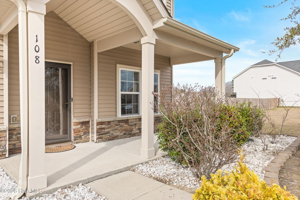 Photo of 108 Moss Creek Drive, Jacksonville, NC 28540 (MLS # 100557229)