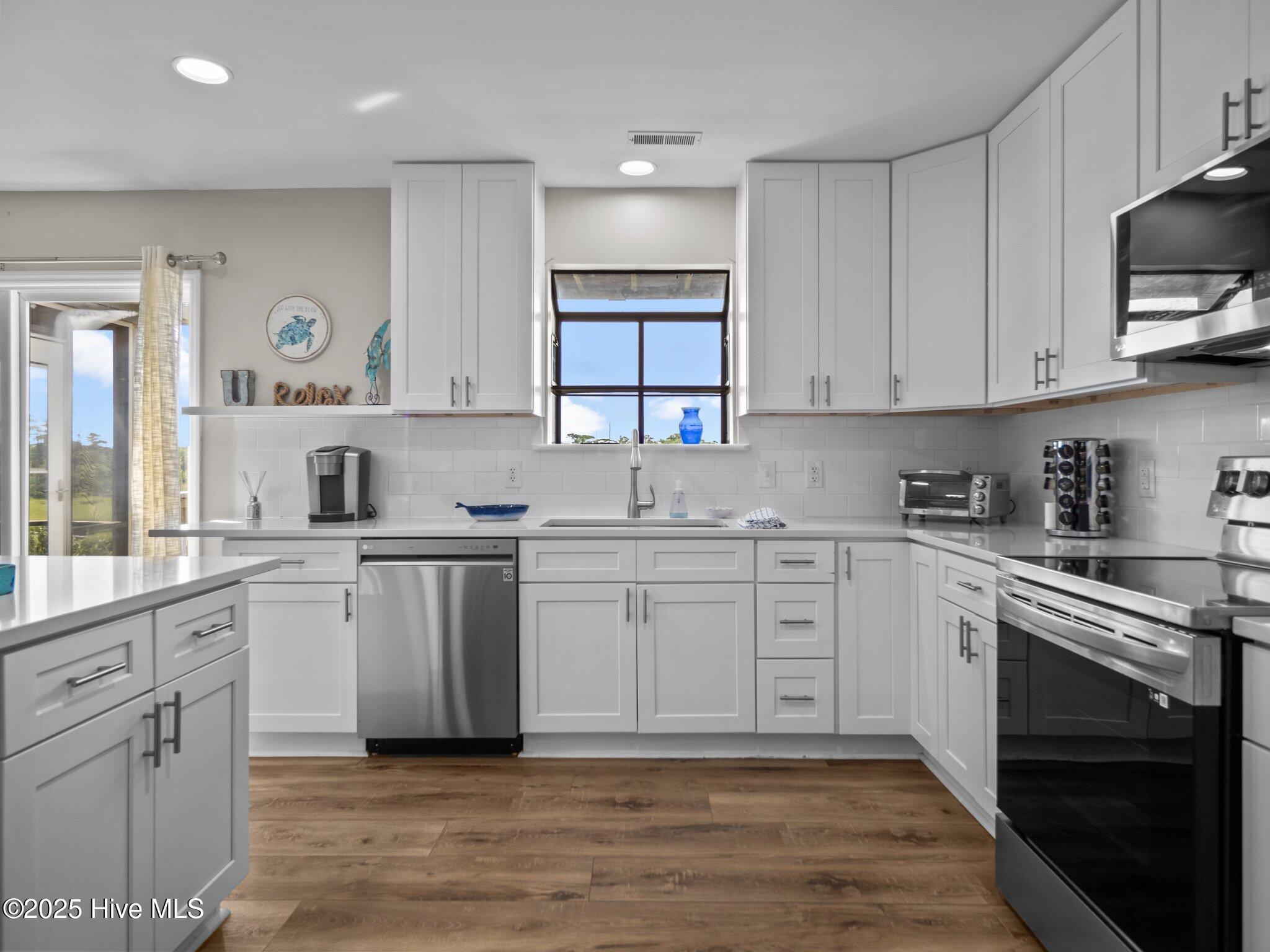 7227 Archers Creek Drive