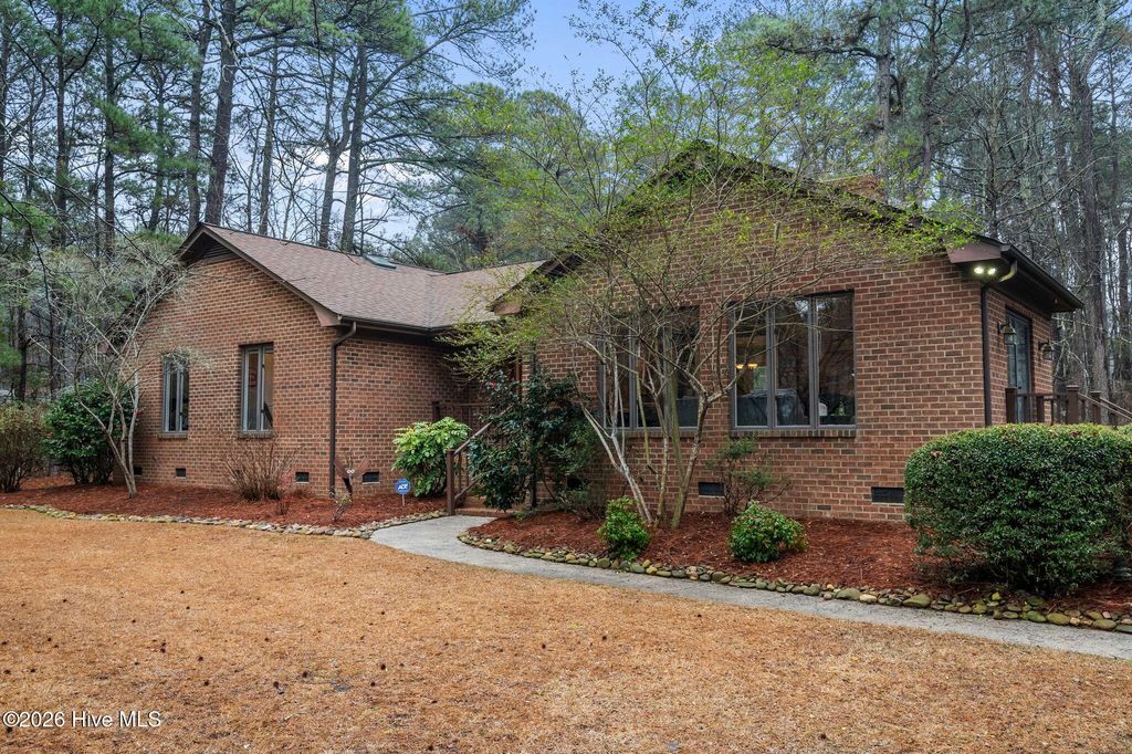 Photo of 1273 Forest Acres Drive, Greenville, NC 27834 (MLS # 100557547)