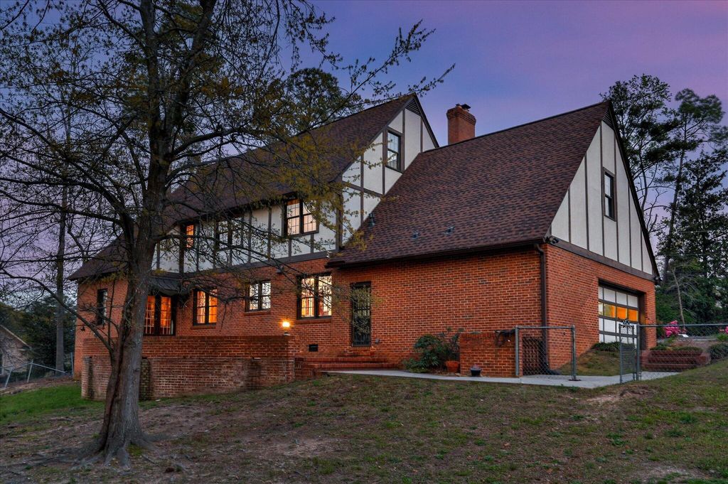 Photo of 813 Aumond Place, Augusta, GA 30909 (MLS # 553700)