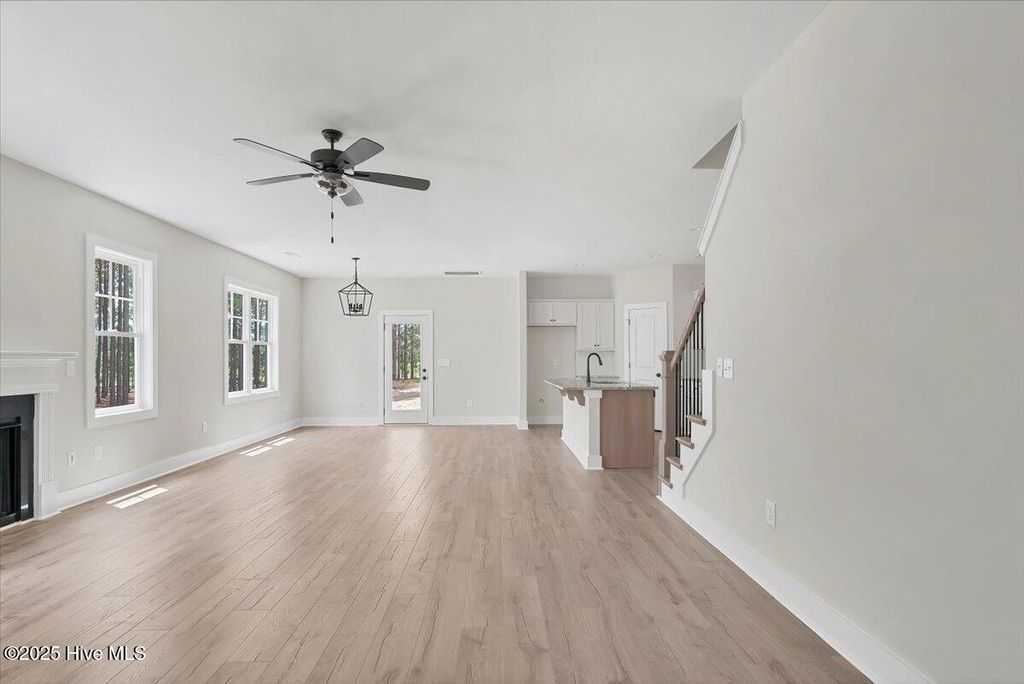 Photo of 158 Spring Meadows Drive, Aberdeen, NC 28315 (MLS # 100521418)