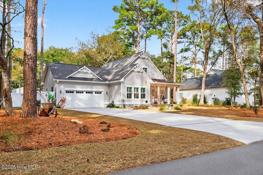Photo of 9030 Ocean Harbour Golf Club Road SW, Calabash, NC 28467 (MLS # 100546155)