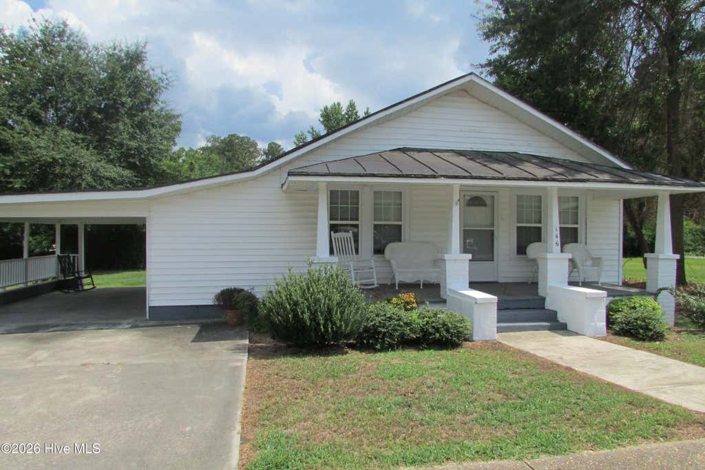 Photo of 146 Routledge Street, Kenansville, NC 28349 (MLS # 100597999)