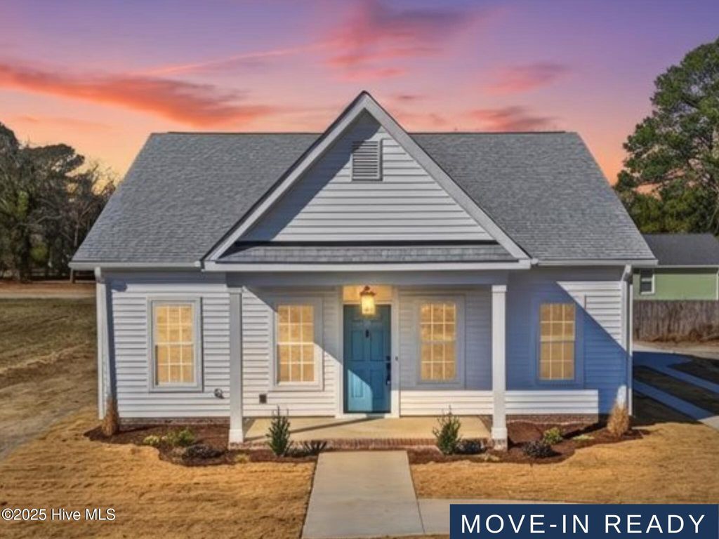 Photo of 126 Mason Street, Princeton, NC 27569 (MLS # 100542851)