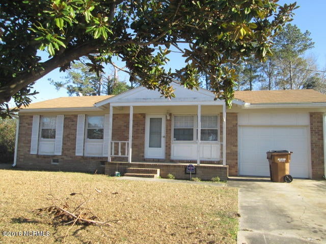 Photo of 18 Sheffield Road, Jacksonville, NC 28546 (MLS # 100604710)