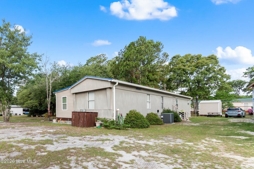 Photo of 728 Deer Drive SW, Supply, NC 28462 (MLS # 100583224)