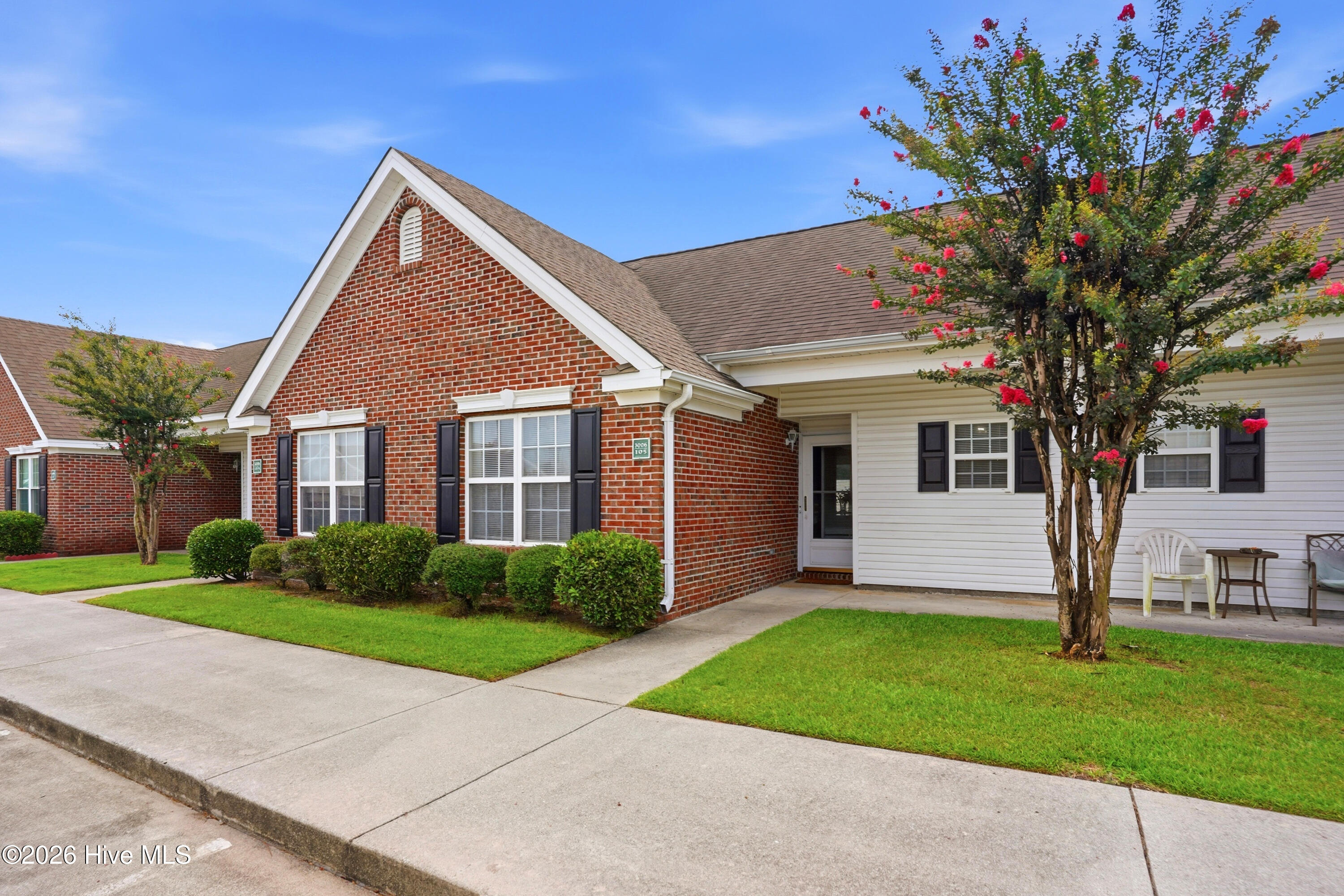 3006 Lauren Place Drive 105