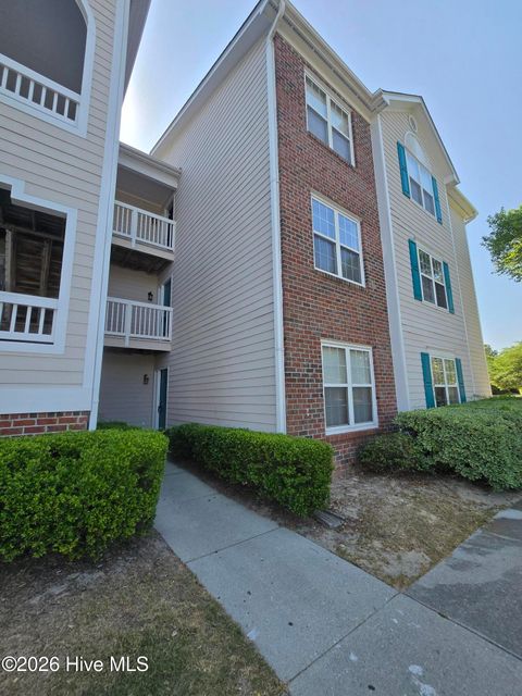 Tiny photo for 802 Bryce Court #D, Wilmington, NC 28405 (MLS # 100569420)
