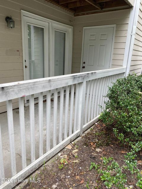 Tiny photo for 802 Bryce Court #D, Wilmington, NC 28405 (MLS # 100569420)