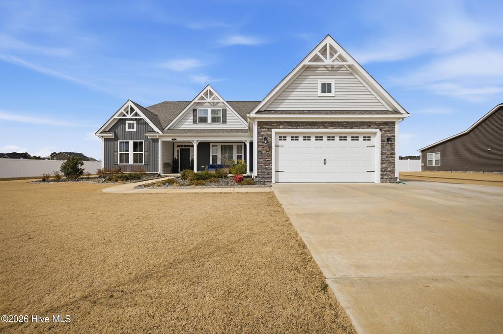 Photo of 105 Ashbee Court, Moyock, NC 27958 (MLS # 100555509)