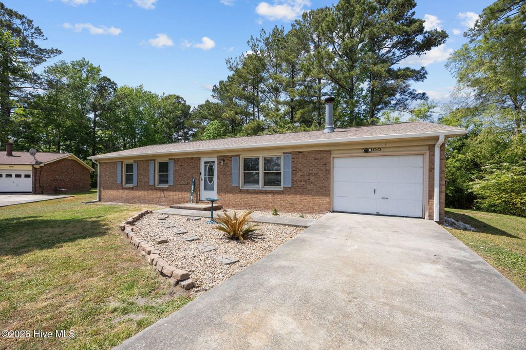 Photo of 100 Leslie Lane, Havelock, NC 28532 (MLS # 100569669)
