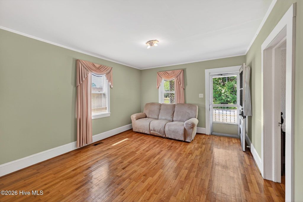 Photo of 138 Victoria Drive, Wilmington, NC (MLS # 100573016)