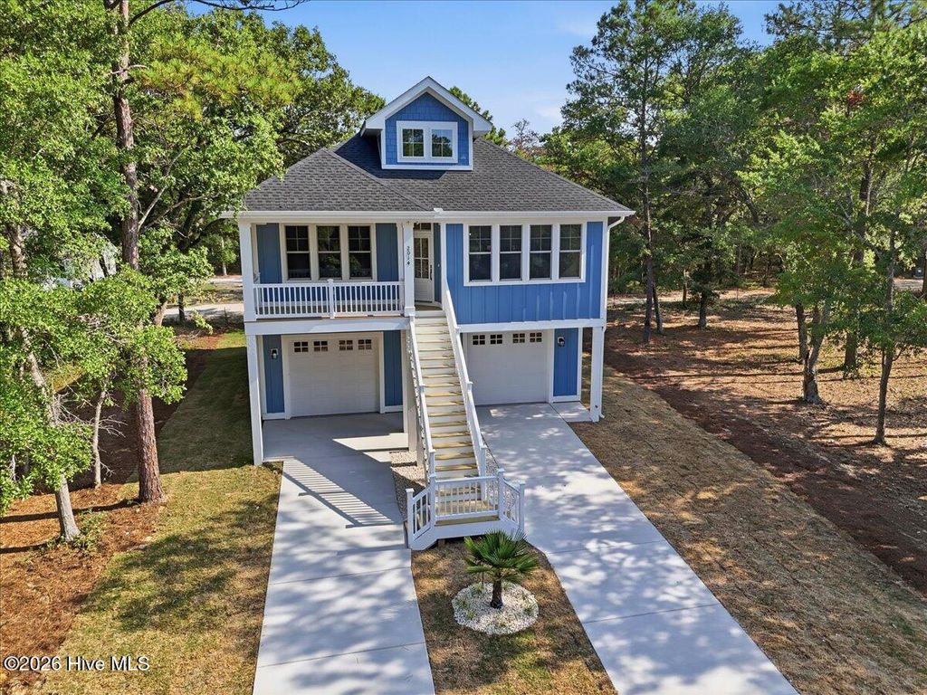Photo of 2014 Ferry Landing Drive SW, Supply, NC 28462 (MLS # 100589780)