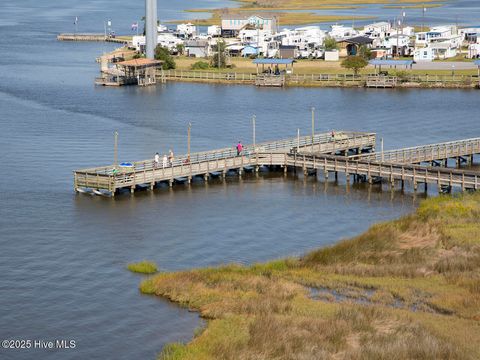 Tiny photo for 138 N Grassland Road #Th 6, Surf City, NC 28445 (MLS # 100545398)