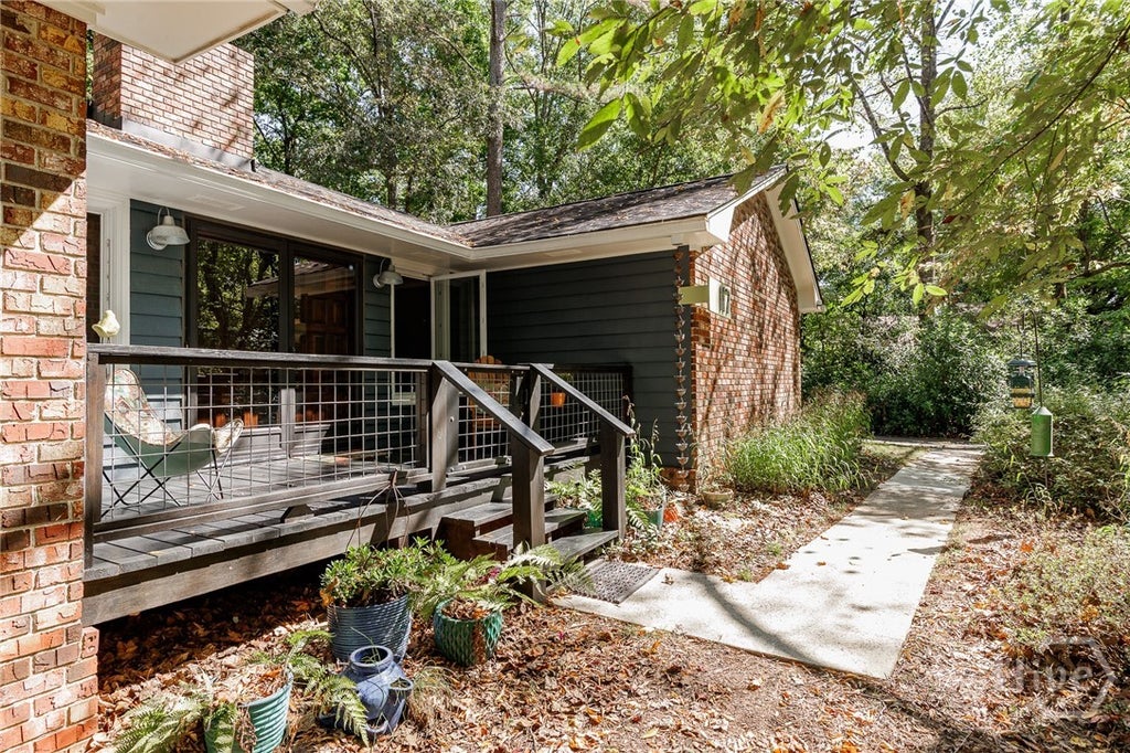Photo of 117 Gibbons Place, Athens, GA 30605 (MLS # CL365616)