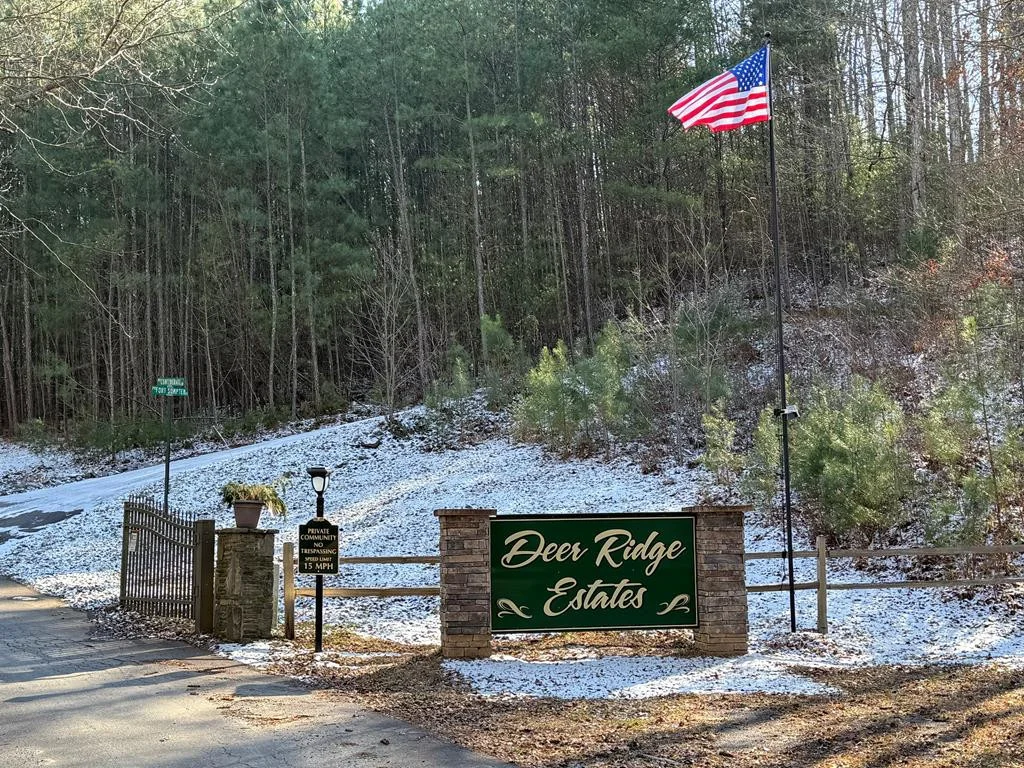 00 Confederate Circle