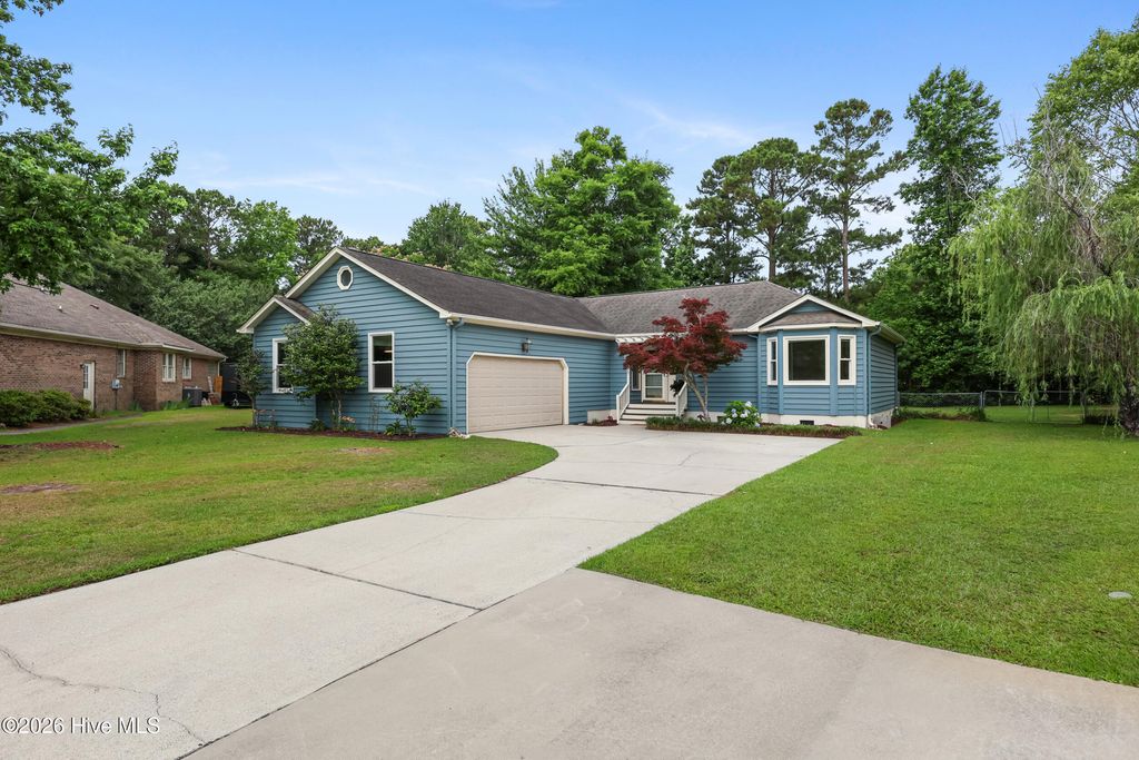 Photo of 717 Grey Squirrel Drive, Wilmington, NC 28409 (MLS # 100577575)