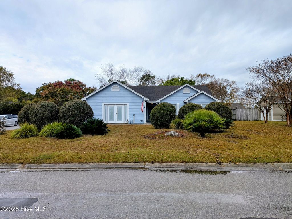 Photo of 7101 Medallion Place, Wilmington, NC 28411 (MLS # 100540350)