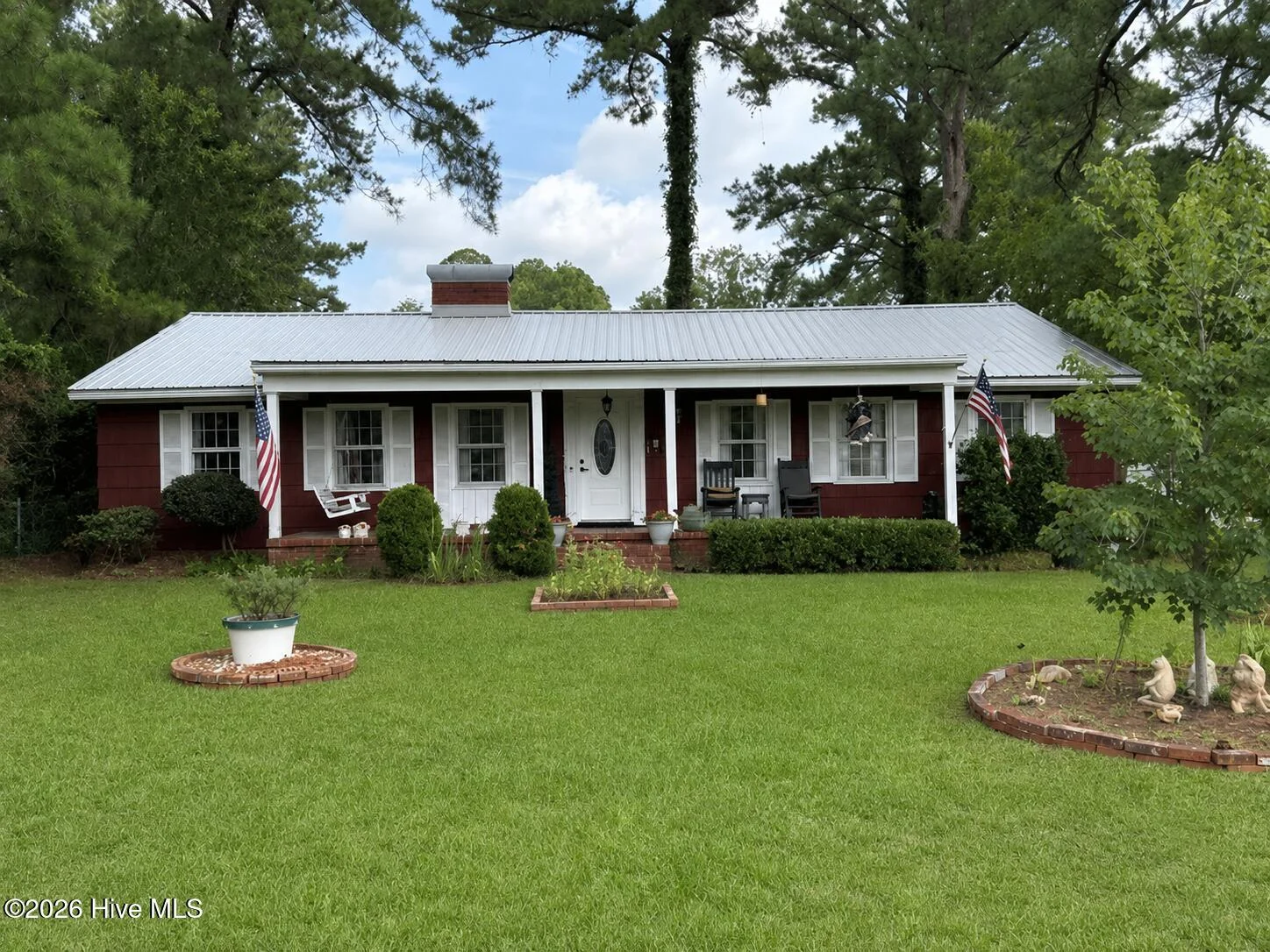1902 Trent Boulevard