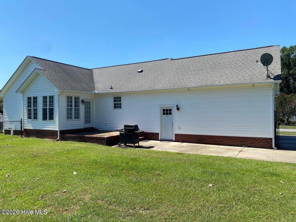 Photo of 1149 Stone Creek Drive, Greenville, NC 27858 (MLS # 100611442)