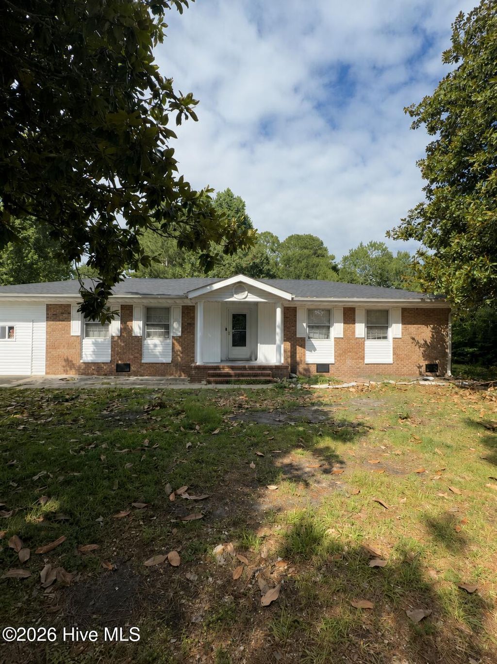 Photo of 400 Winchester Road, Jacksonville, NC 28546 (MLS # 100589002)