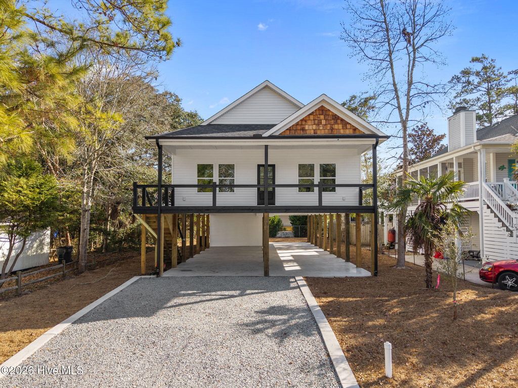Photo of 162 NW 13th Street, Oak Island, NC 28465 (MLS # 100549320)