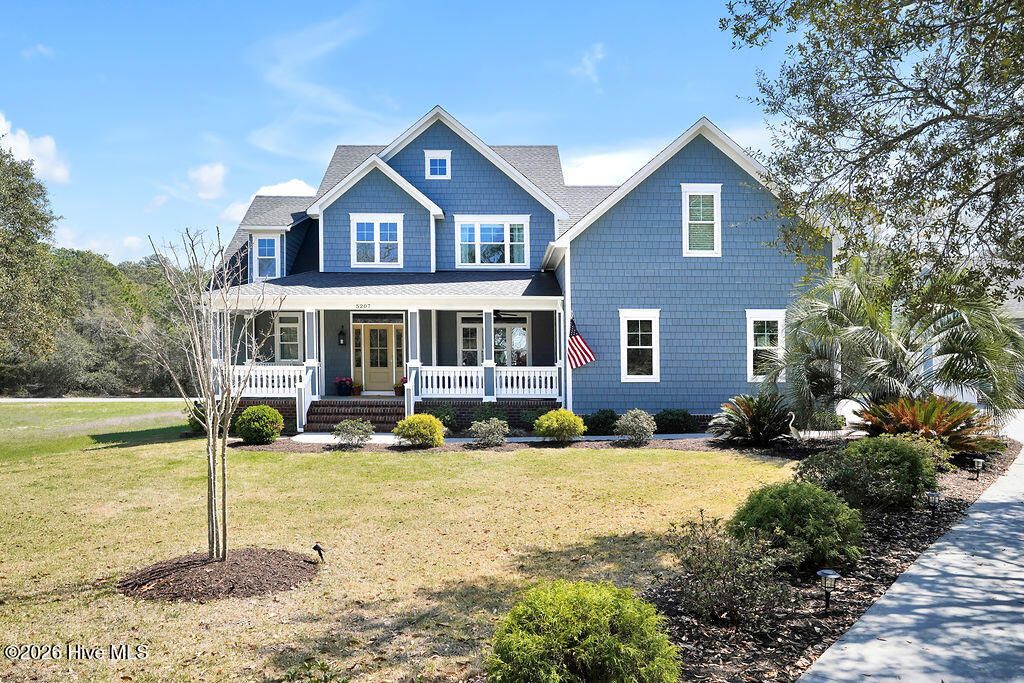 Photo of 5207 White Ibis Court, Southport, NC 28461 (MLS # 100562480)