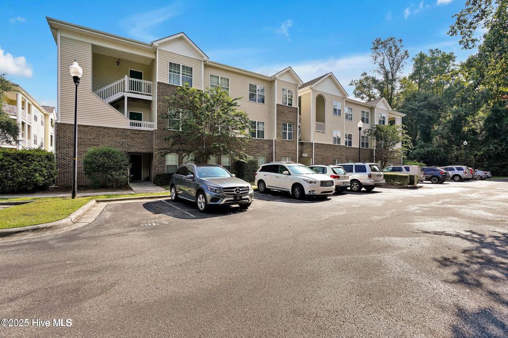 Photo of 4519 Sagedale Drive #Unit 203, Wilmington, NC 28405 (MLS # 100538303)