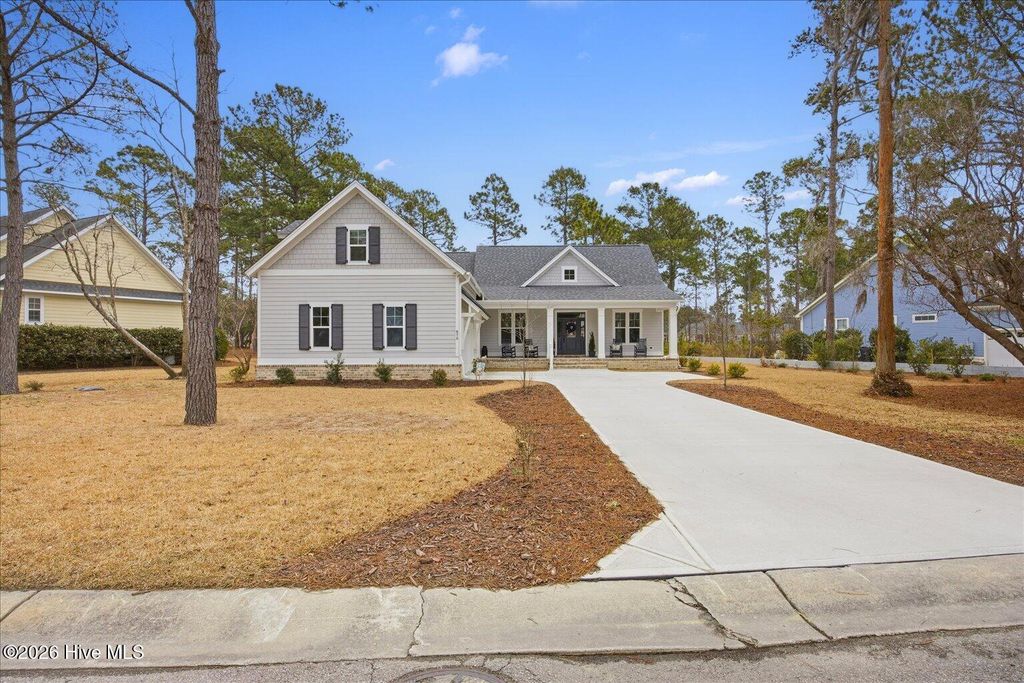 Photo of 678 Breezewood Drive SE, Bolivia, NC 28422 (MLS # 100562705)