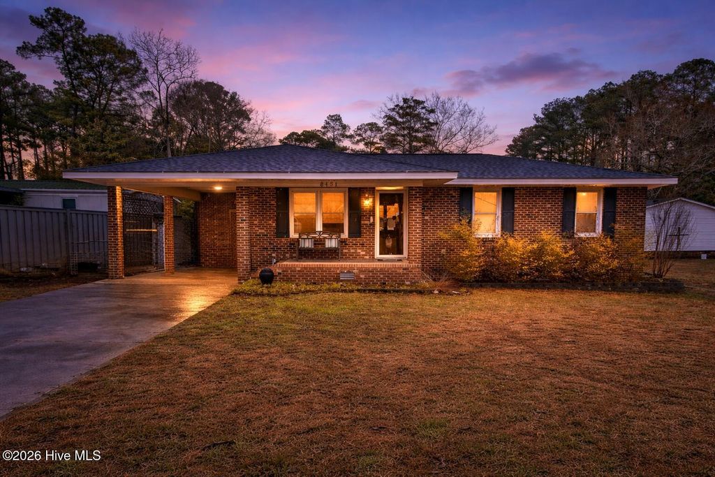 Photo of 8451 Nc-306 Hwy S, Arapahoe, NC 28510 (MLS # 100557007)