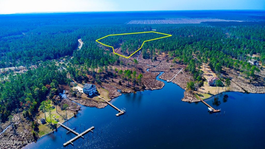 Photo of 15 Paradox Point Drive, Aurora, NC 27806 (MLS # 100560823)