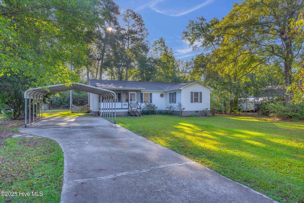 Photo of 5520 Palmers Branch Drive NE, Leland, NC 28451 (MLS # 100537438)