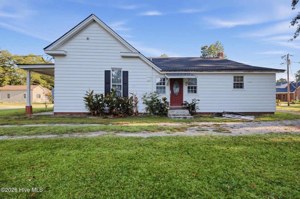 Photo of 201 S Pender Street, Elm City, NC 27822 (MLS # 100612375)