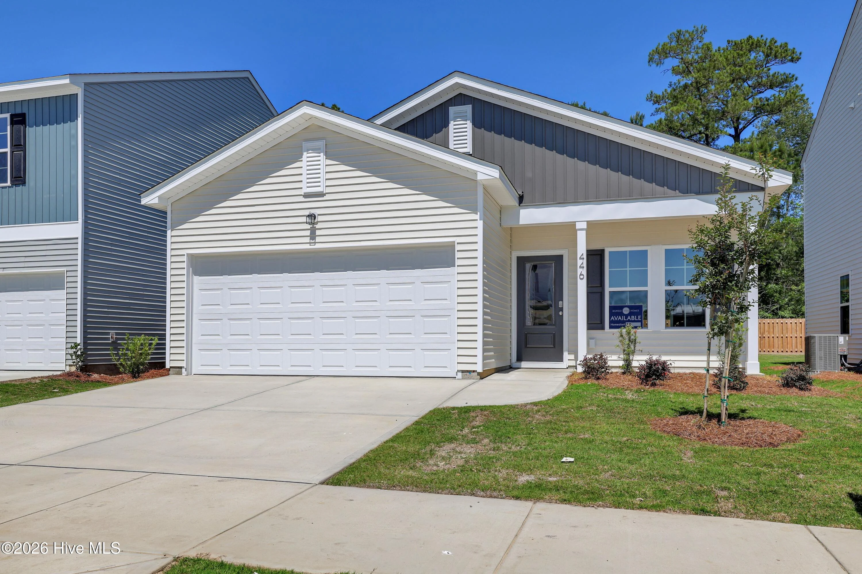 446 Galloping Foal Way SE