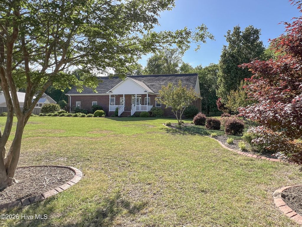 Photo of 211 Stony Branch Road, New Bern, NC 28562 (MLS # 100571325)