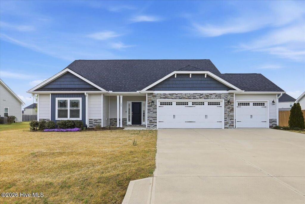 Photo of 207 Spring Forest Drive, Goldsboro, NC 27534 (MLS # 100564070)