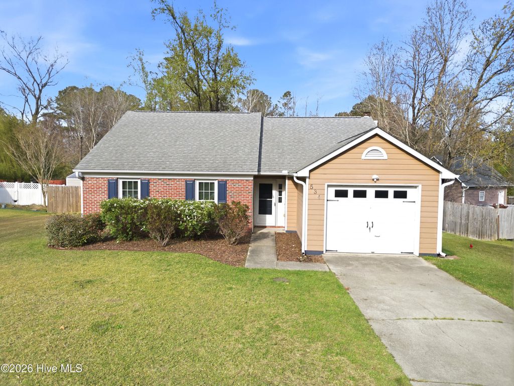 Photo of 534 Shadowridge Road, Jacksonville, NC 28546 (MLS # 100561176)