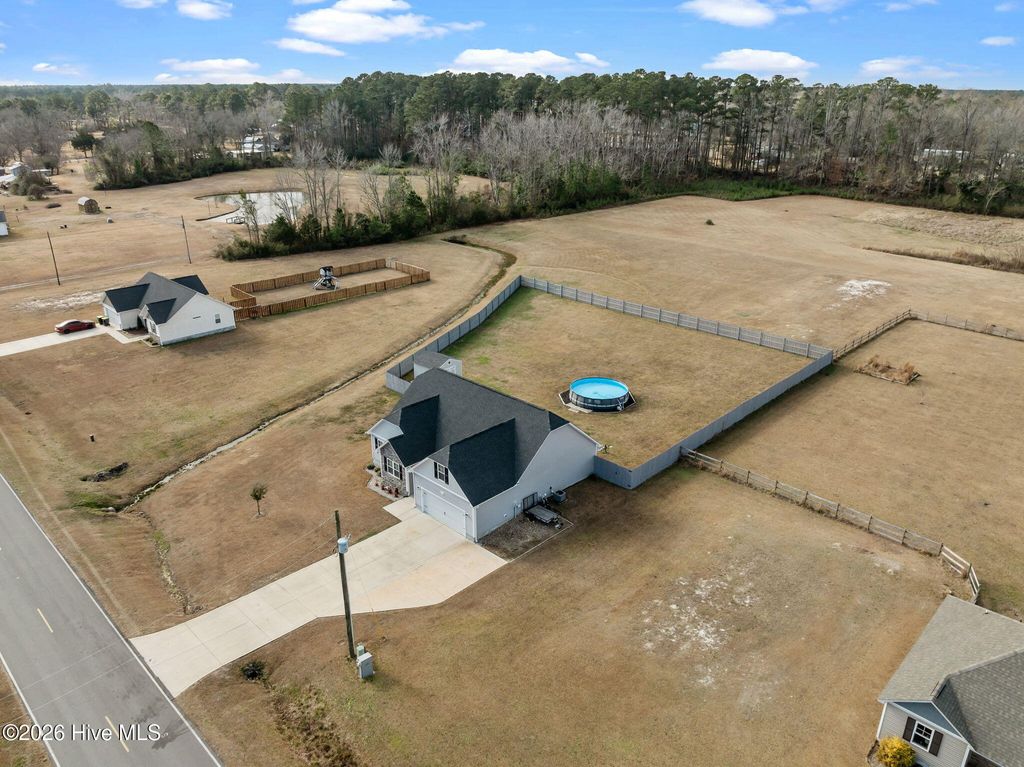 Photo of 270 Sewell Road, Jacksonville, NC 28540 (MLS # 100548485)