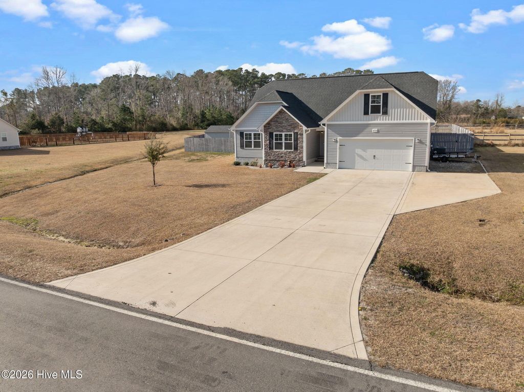 Photo of 270 Sewell Road, Jacksonville, NC 28540 (MLS # 100548485)